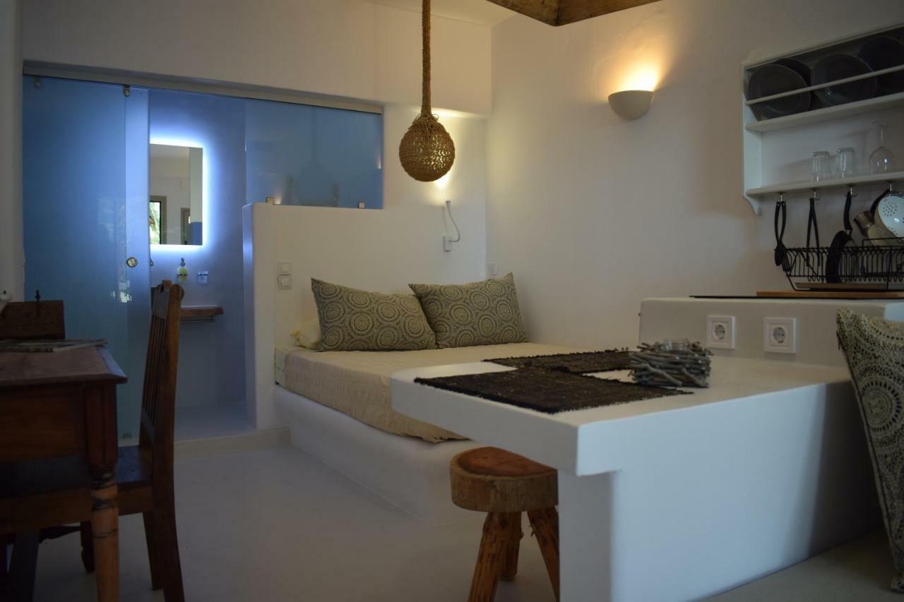 Aeolus Apartment